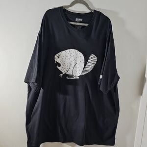 Black Graphic T-Shirt with Beaver Design. Size 3XL Relax Fit. 100% Cotton.